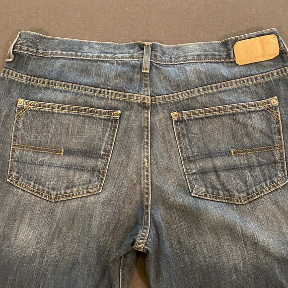 Calvin Klein Men’s RELAXED STRAIGHT Denim Distressed Jeans 38x30 - Picture 4 of 12